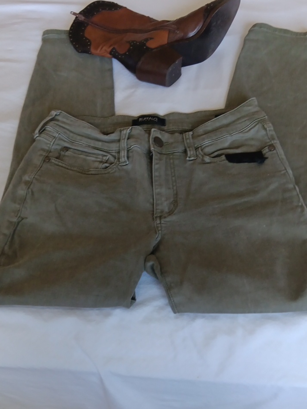 Size 29 Buffalo David Bitton Olive Skinny Jeans